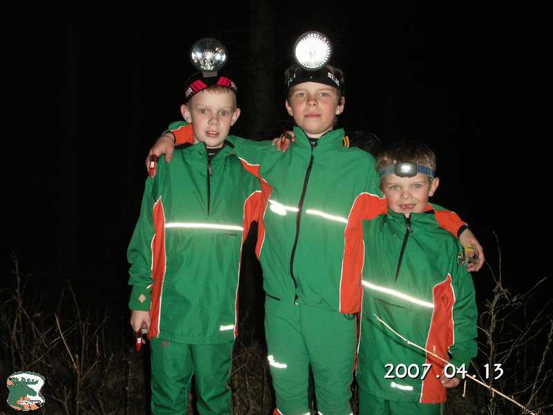 Oskar, Jesper och Erik på Tibros nattävling